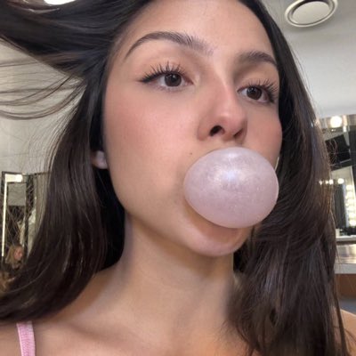 angie ౨ৎ tweet media