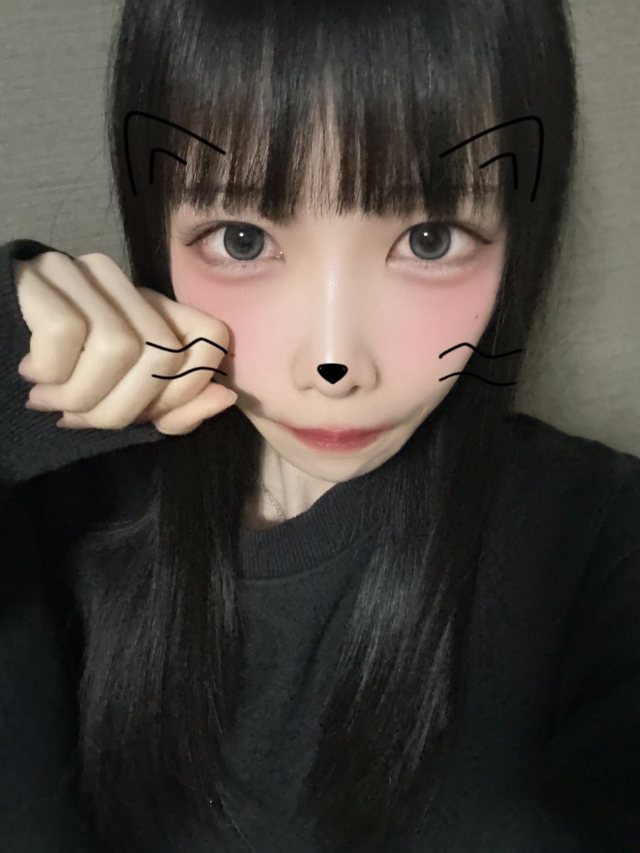 まう tweet media