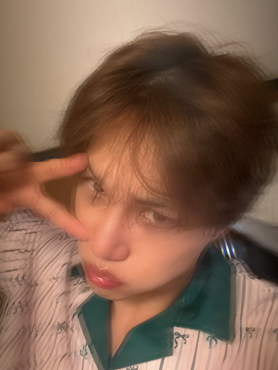 ninistop 니니스탑 tweet media