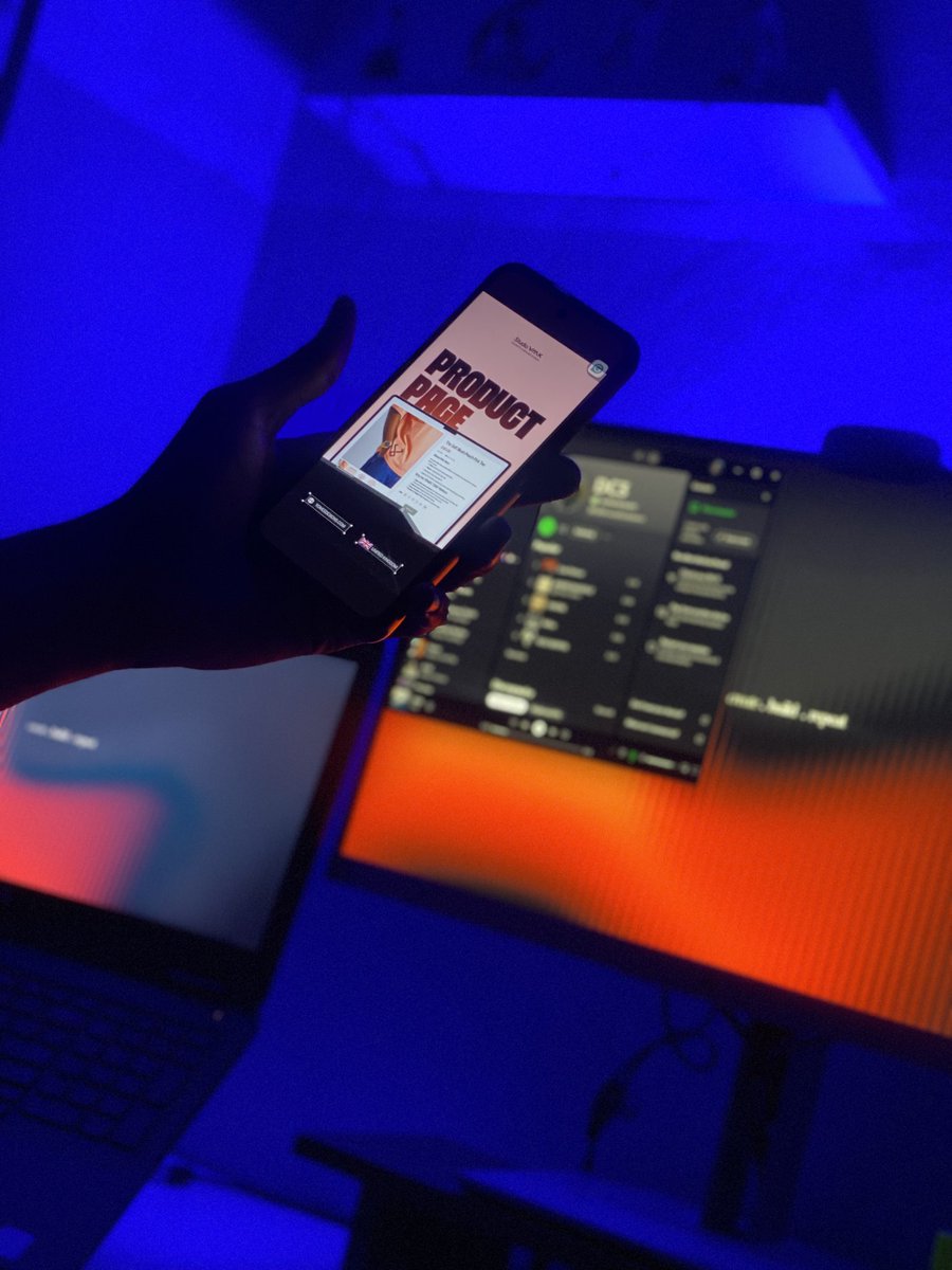 Vee Maji | Product & Website Designer tweet media
