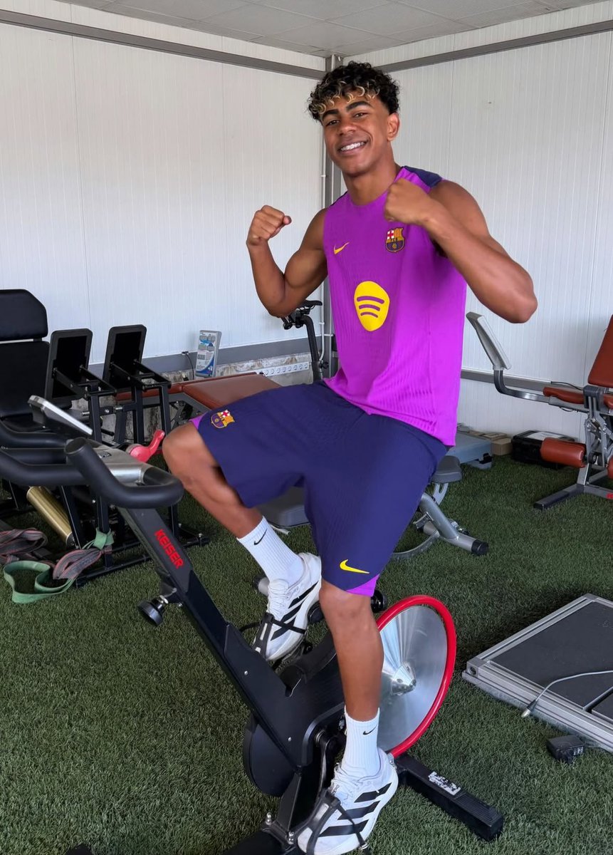 Karis FCB 💙❤️ tweet media