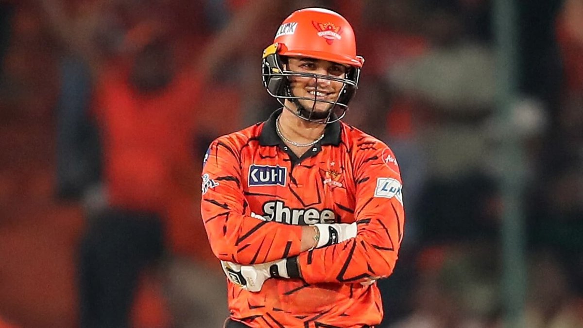 GIVEAWAY ALERT – WIN ₹2000! 🎯
🏏 Predict Abhishek Sharma 
Run and ball 
Example ( 27 run 18 ball)
💰 Prize: ₹2000 (1 Winner no multiple winner)
📌 Rules to Enter:

✅ Must join 
t.me/Elite_cricket_…
✅ Zero Run will not consider 
✅ Retweet and Follow 
#SRHvsPBKS
#SRHvPBKS