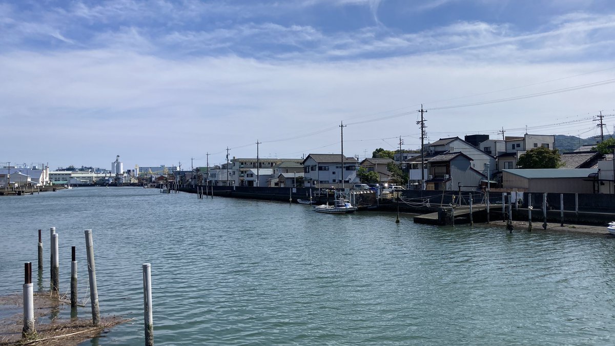 JeterNaoK's tweet photo. 一人旅の〆は『清水次郎長の生家』意外の小ささに驚き🙄ただ、清水市に本拠を置く一流企業が協賛してるとのこと(写真3枚目)清水市民の誇りなのが分かる、うん。

話は変わりますが、これを見てから鈴与のCM曲がずっとループしてる😓
『いーつかぁーきっと見えるよねー🎵』

ありんこの涙 ってなんやろ https://t.co/jsNNSQAmUb