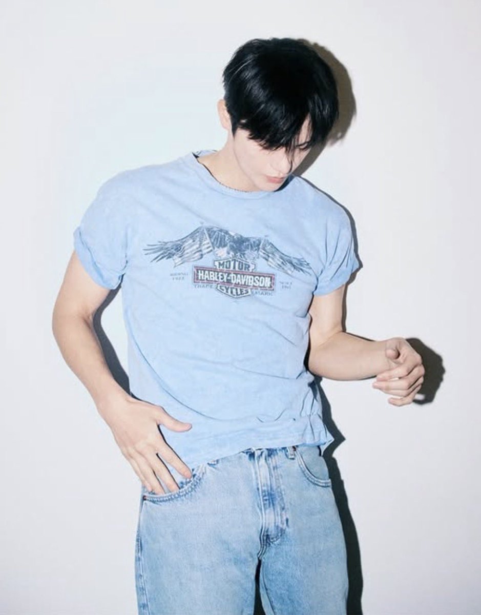 뭐든좋아 tweet media