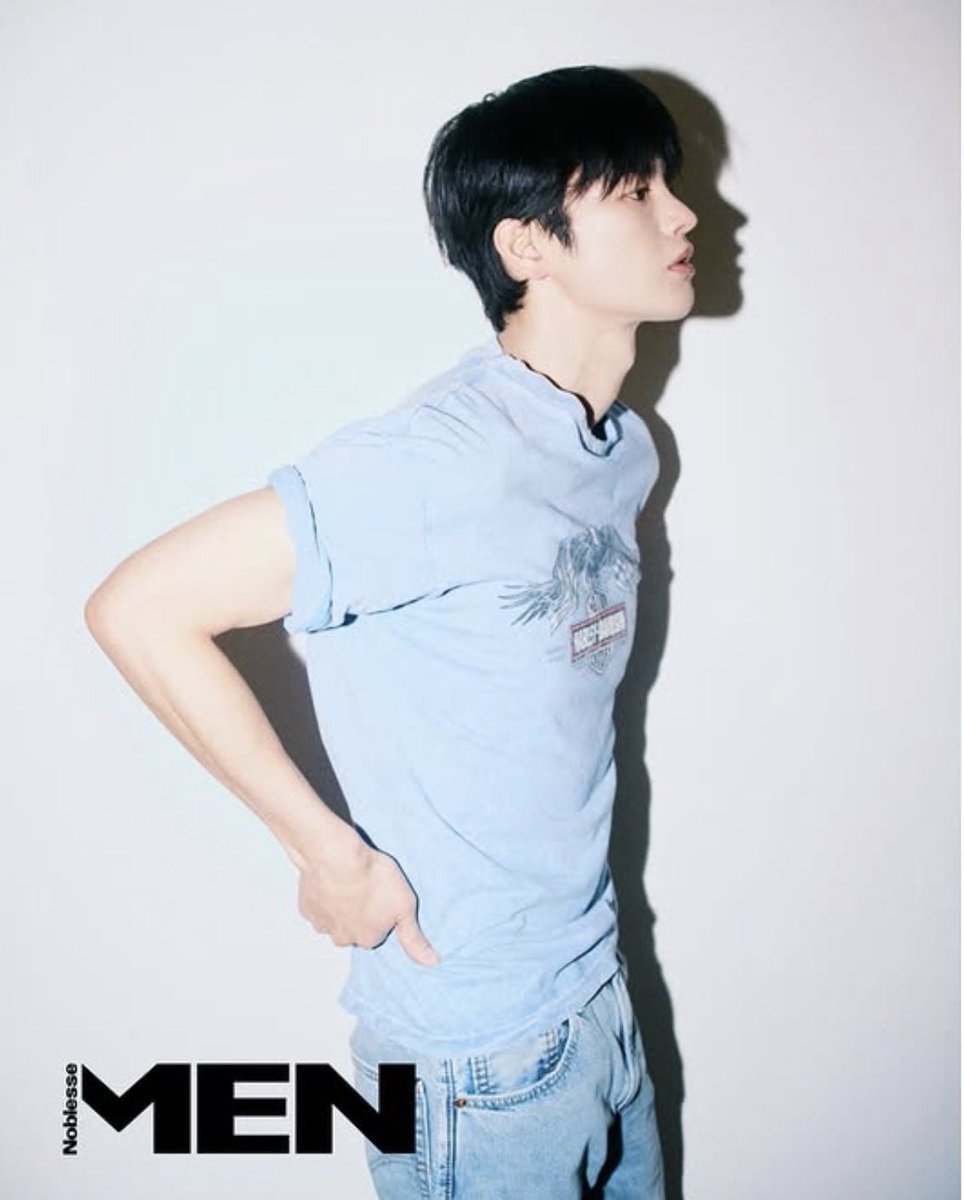 뭐든좋아 tweet media