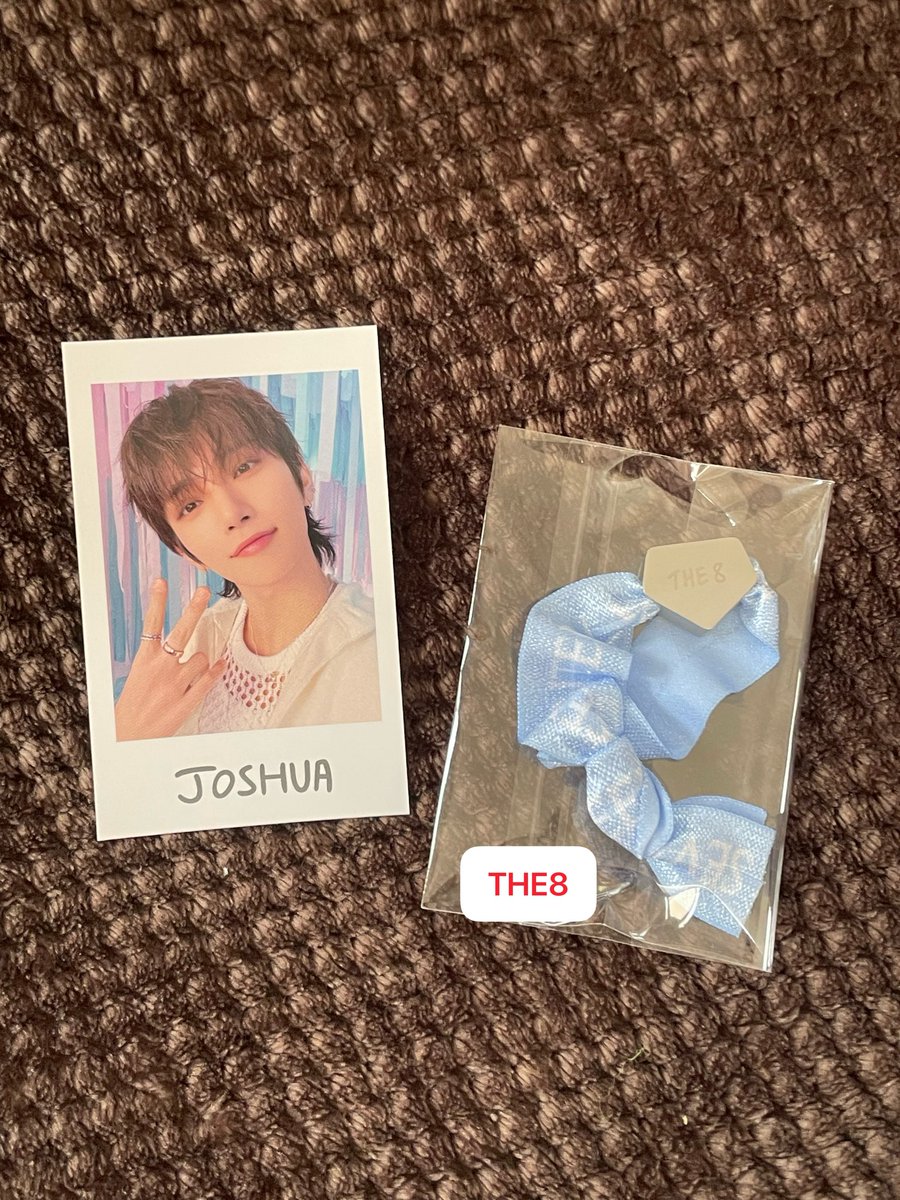 IhlBbs's tweet photo. SEVENTEEN セブチ YAKUSOKU グッズ 交換 インスタントフォト リボンブレスレット

譲→ジョシュア🐰、THE8🐸

求→ミンギュ🐶

リボンの色は問いません！
同種交換でお願い致します🙇

5/23（土）ペンミ手渡しor郵送📮

#seventeen #yakusoku #グッズ交換 https://t.co/ImfNX4yaX8