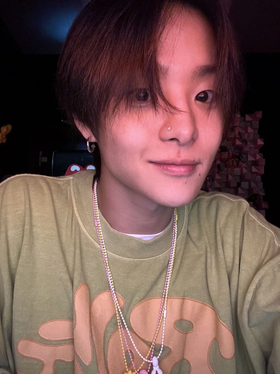 ✨phioonie loading✨

🩷 it’s always you, especially when it’s quiet🩷

#TMSD #TreasureMakerSelcaDay #TeumeSelcaDay #TREASURE    #트레저 #JIHOON #지훈 #ParkJihoonTreasure  #ジフン <a href="/treasuremembers/">TREASURE</a> <a href="/ygtreasuremaker/">TREASURE MAKER</a>