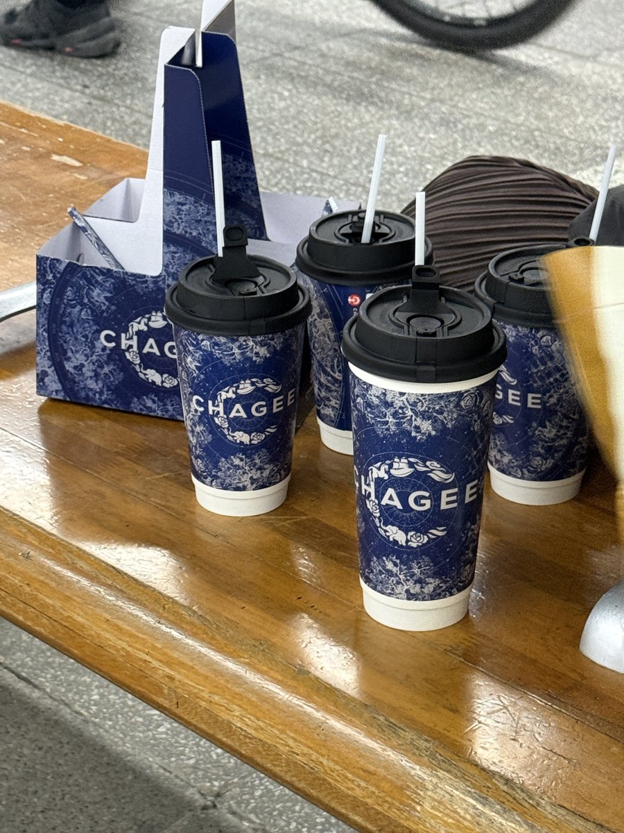 김동비 tweet media