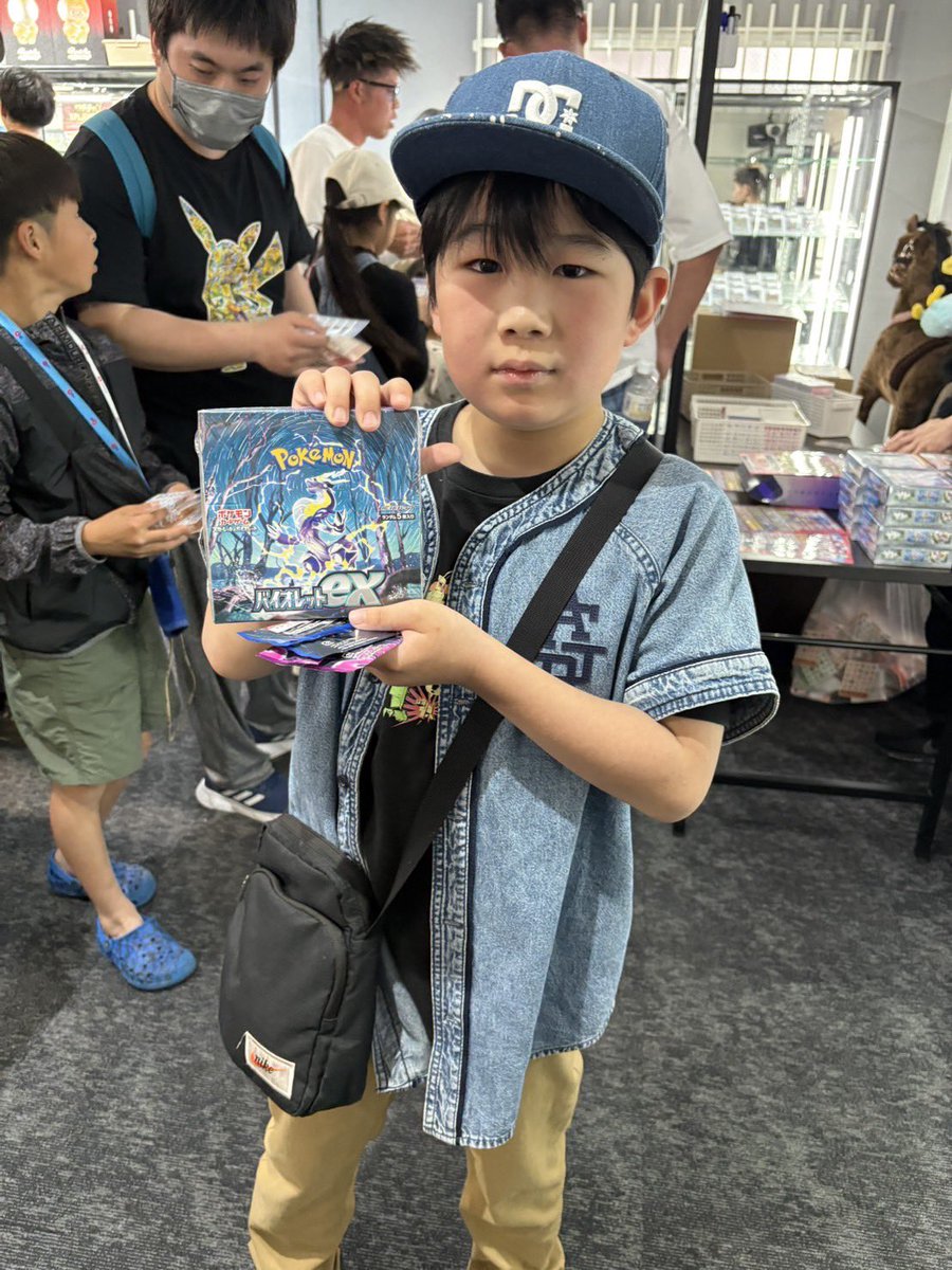 ゾロ目賞でました🏆 本日最終日です‼️ まだリザードンが残ってます