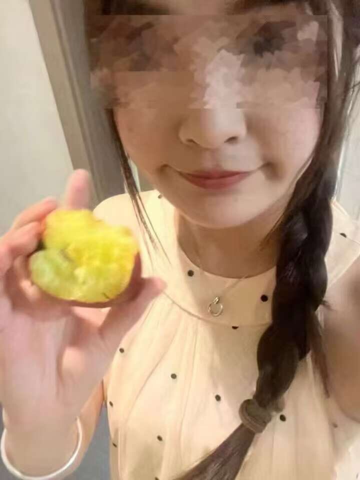 广州字母墙 tweet media