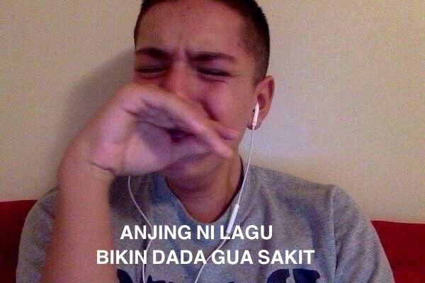 feelshouten's tweet photo. gue waktu dengar sesi potret : https://t.co/b5oubpUppC
