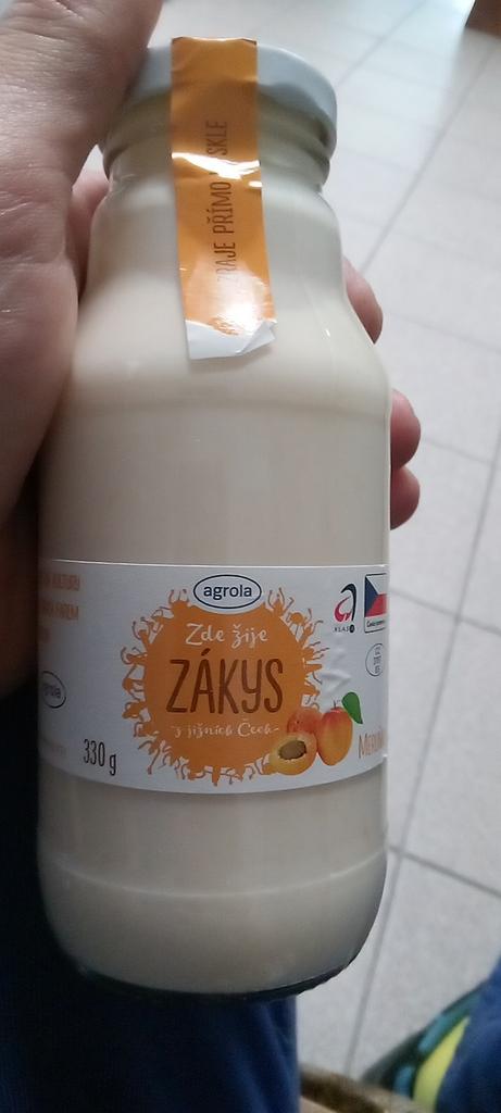 PodanMartin's tweet photo. Ke každé snídani jedině #zakys https://t.co/2JhhtMXsCb