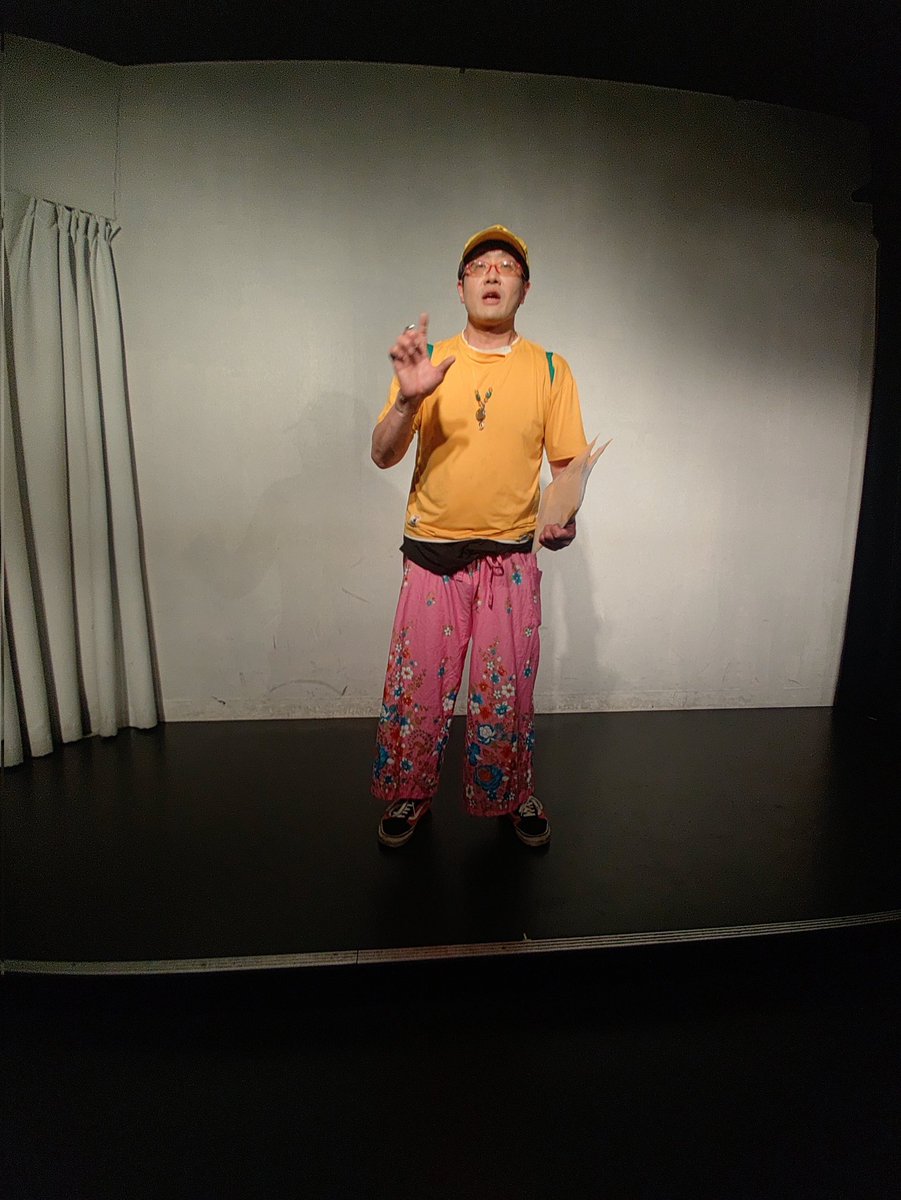 BOOPOOさん携帯写真でもライブMCを撮らせて頂きました。今度サインを