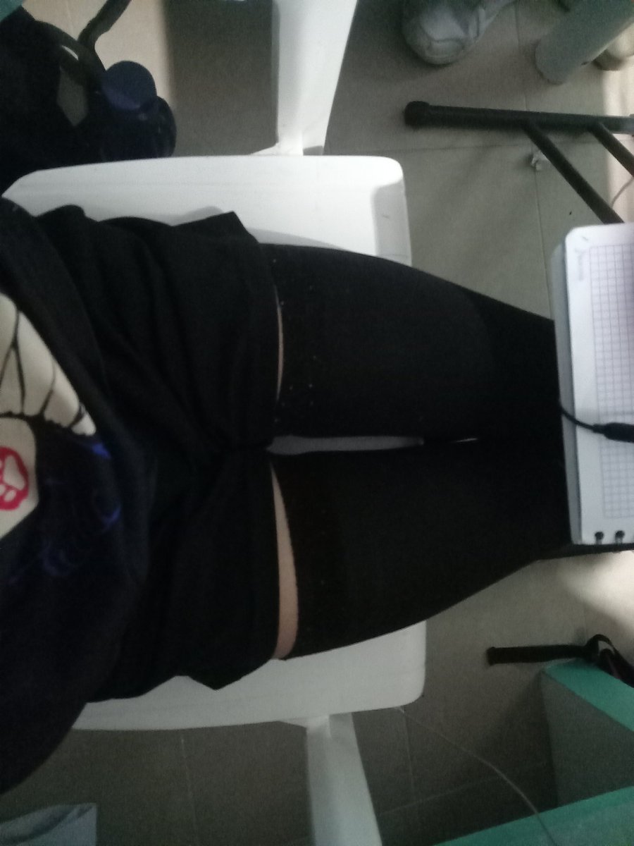 femcatXP's tweet photo. Agusto sentado sin hacer nada 😊 https://t.co/6lVZYWSZdi