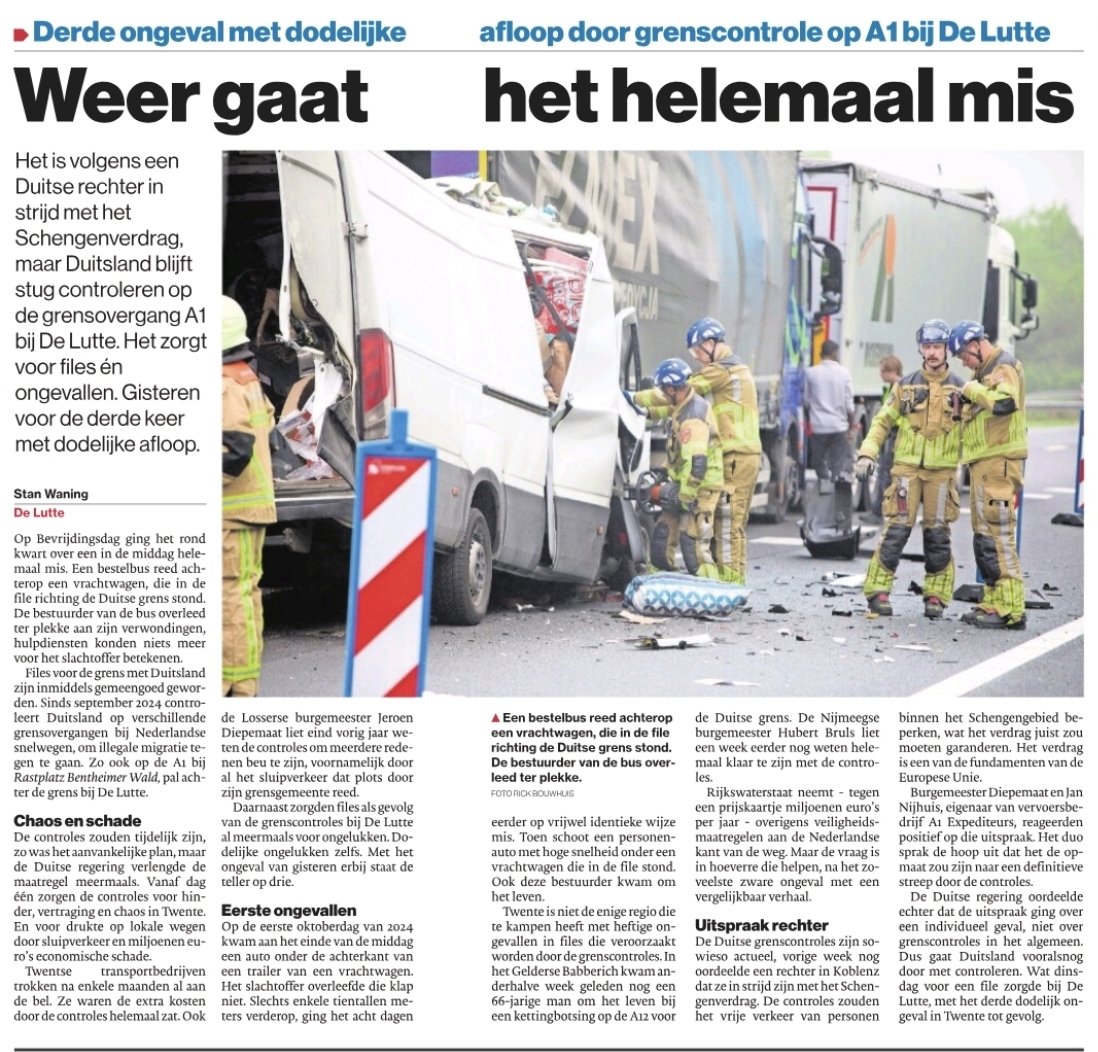 Lekker suggestief <a href="/tubantia/">Tubantia</a>.
"Derde ongeval met dodelijke afloop dóór grenscontrole..."

Ik zal de titel aanpassen:
"Derde ongeval met dodelijke afloop, door onoplettendheid van de chauffeur, die alle waarschuwingen gemist heeft"