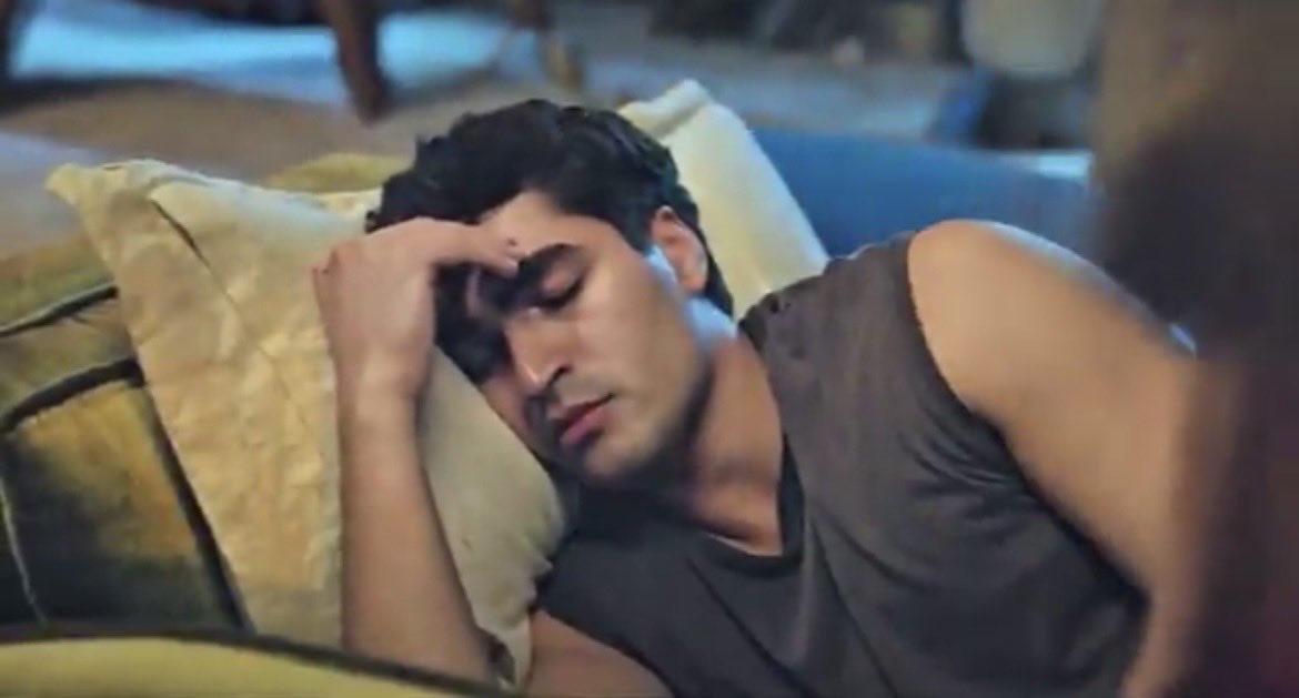 GoodFNisBack's tweet photo. We are dealing with mentality & media industry that body shames&ridicules someone who looks like this- literally considered exceptionally handsome IN ANY PART OF THE WORLD! Go fu*k yourselves #MuratSoner @MehmetUstundag
If there is a Turkish phrase we should all learn it would be
Yazıklar olsun size, şerefsizler