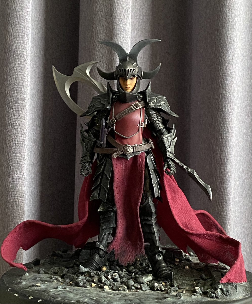 LinVic0710's tweet photo. Legion of Arethyr Evil Knight Lady Avarona
炎魔軍團 邪惡騎士 阿羅娜夫人
主要是不喜歡原本的頭盔，就改成這樣吧！ https://t.co/yov6ElBrPH