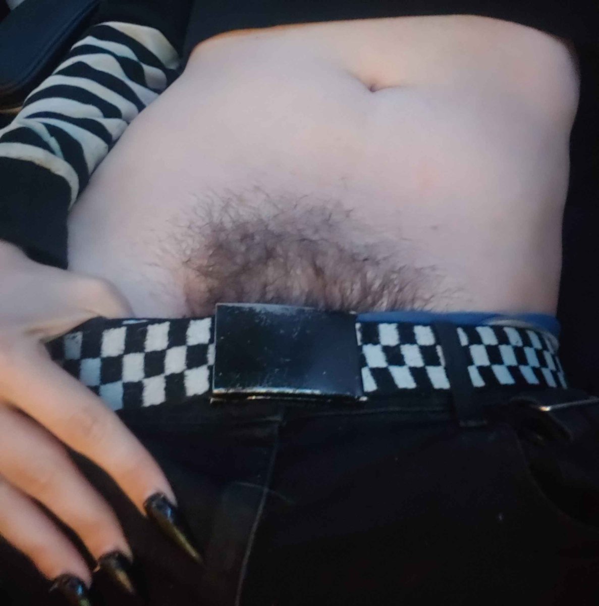 BUKIMIMATA's tweet photo. Wait a minute bro what are you doing pulling down my pants?? https://t.co/sJXA4GXnLB
