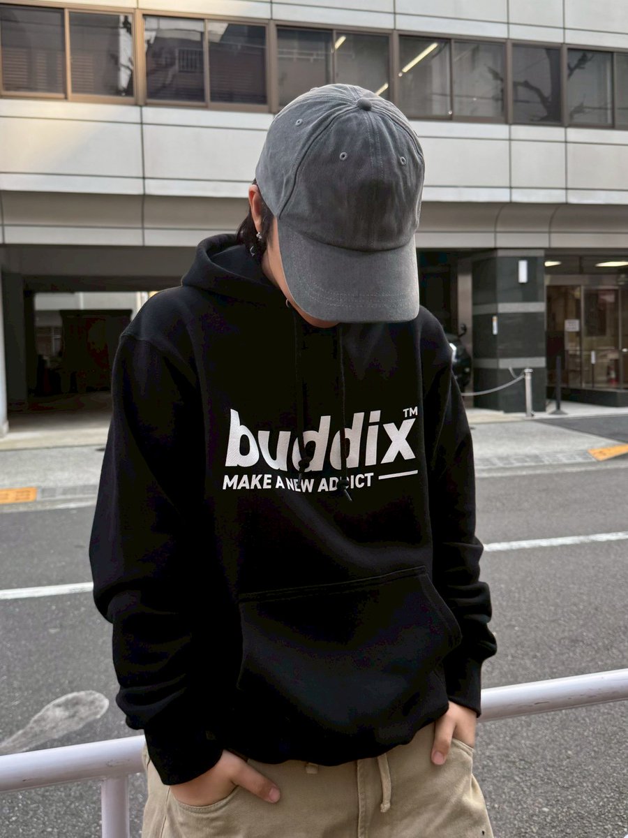 FANTASTICS buddix フーデイ buddix】 □ITEM LINE-UP STAR LOGO HOODIE PRICE：¥15,950 tax-in