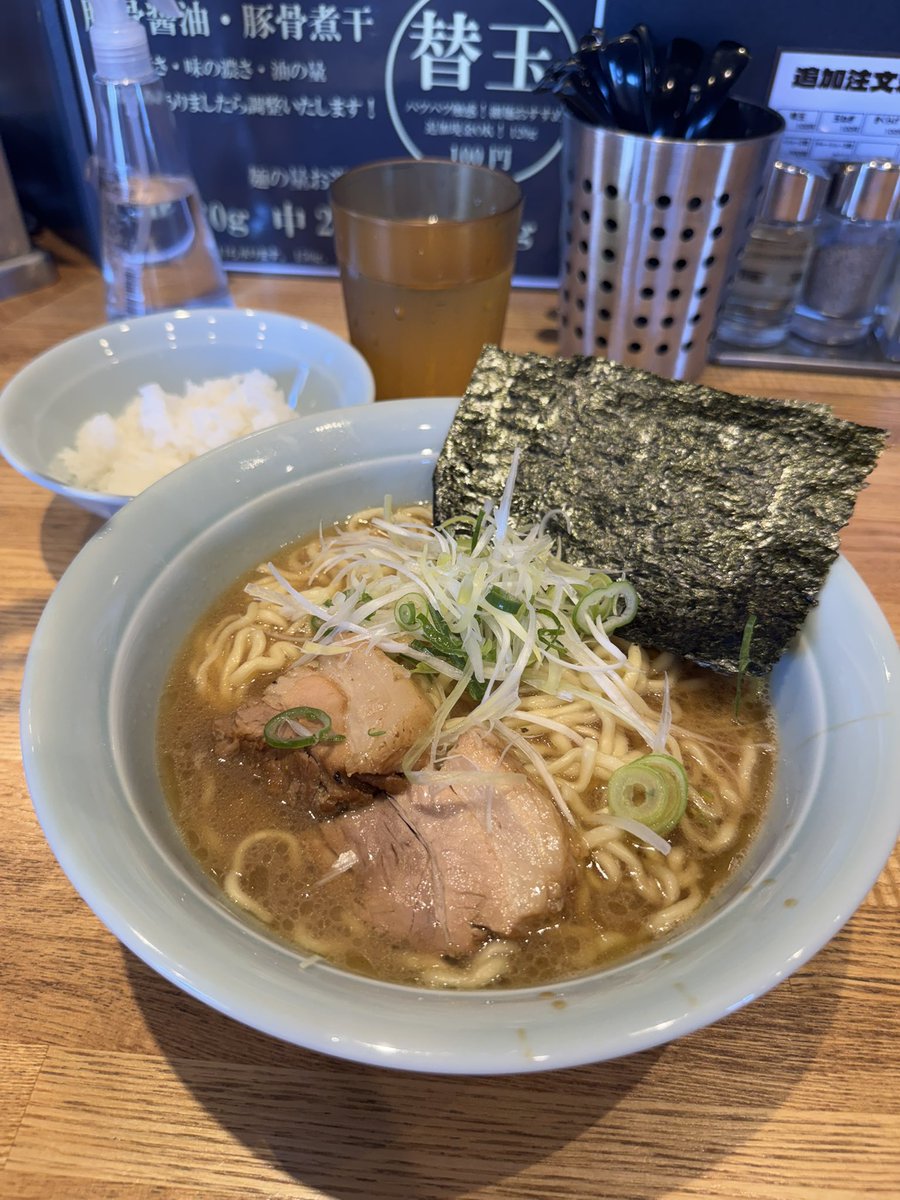まこと🐙部屋三段目 tweet media