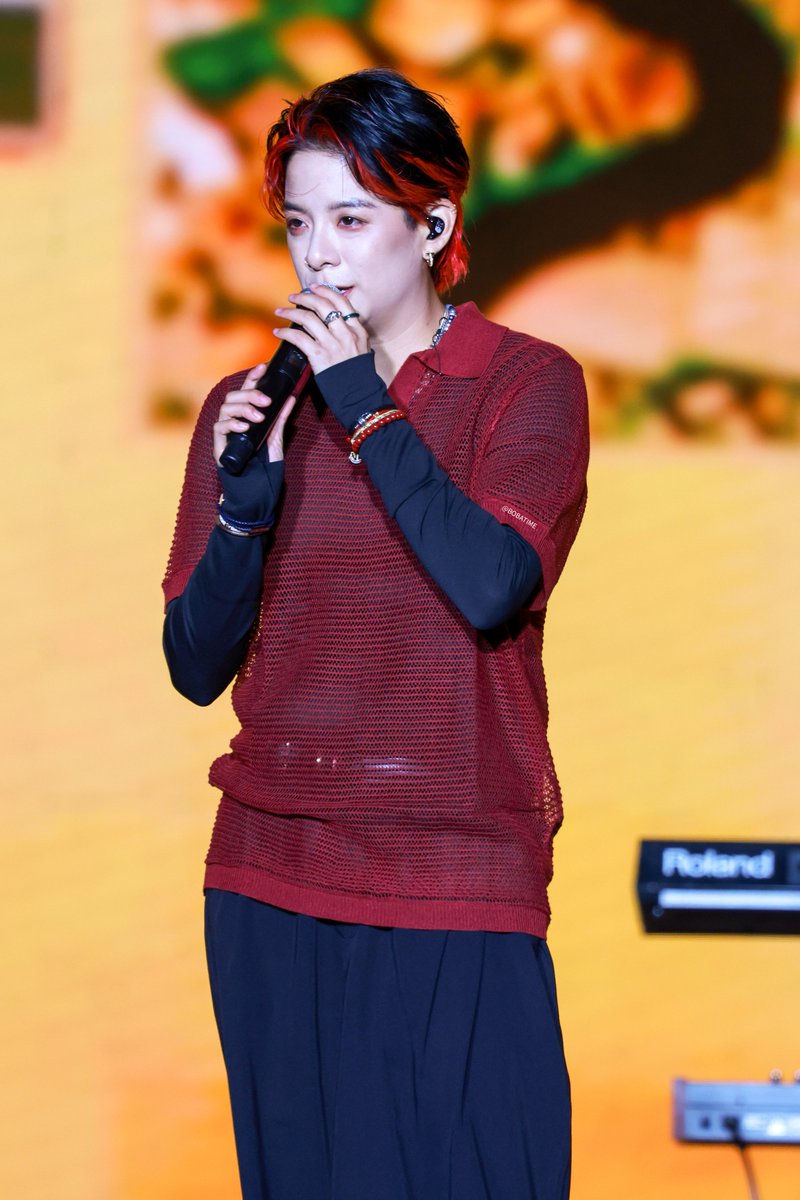 BobaTime_Acloud's tweet photo. 2026/05/03 SUPER MANGO MUSIC FESTIVAL 
②
#Amber #AmberLiu #엠버 #刘逸云 https://t.co/8MHR8qLlF2