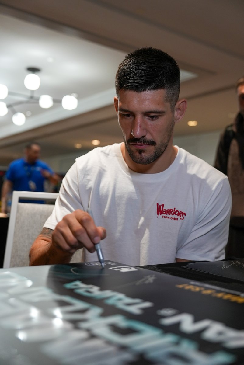 UFC Español tweet media