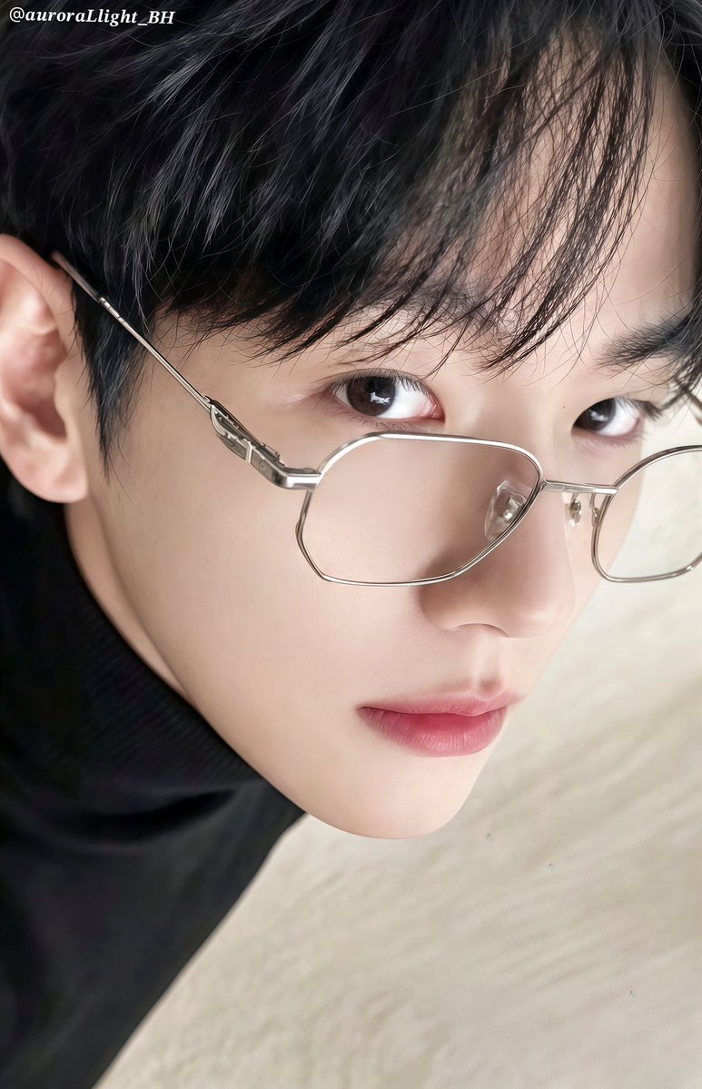 몽디✨ tweet media