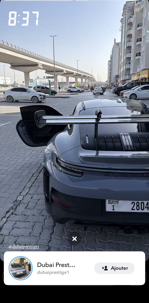 Le #KsFauché fait des PDP dissimulé en @ la société ou sa maman <a href="/Lpdla2Sarah/">sarah fraisou</a>  lui prends une location de Porsche ! 
#signalementFait