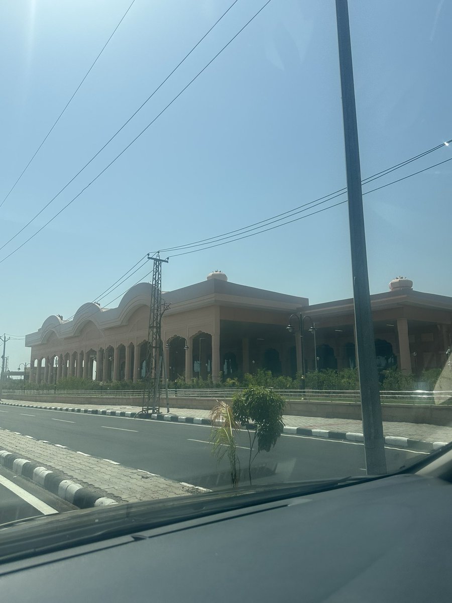 Anirudh D. Bharatpur tweet media