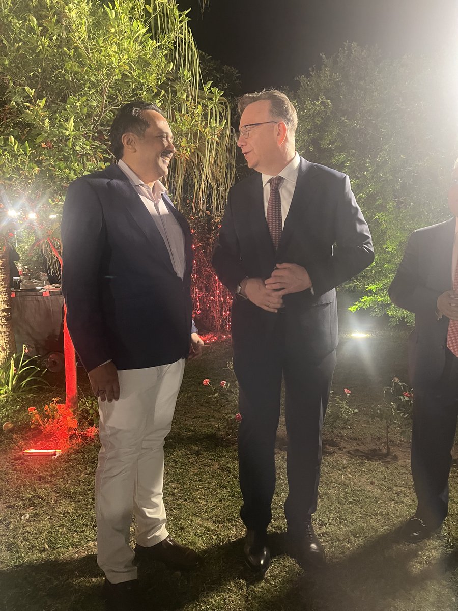 MuhammadMehdi17's tweet photo. My today article published Jang newspaper, tv programme &amp; yesterday night presented Dinner organised by Poland Ambassador residence at Diplomatic Avenue Islamabad.     https://t.co/gHoRkBlpDJ https://t.co/kkAWK6ehuT https://t.co/WzR7mTRhRE