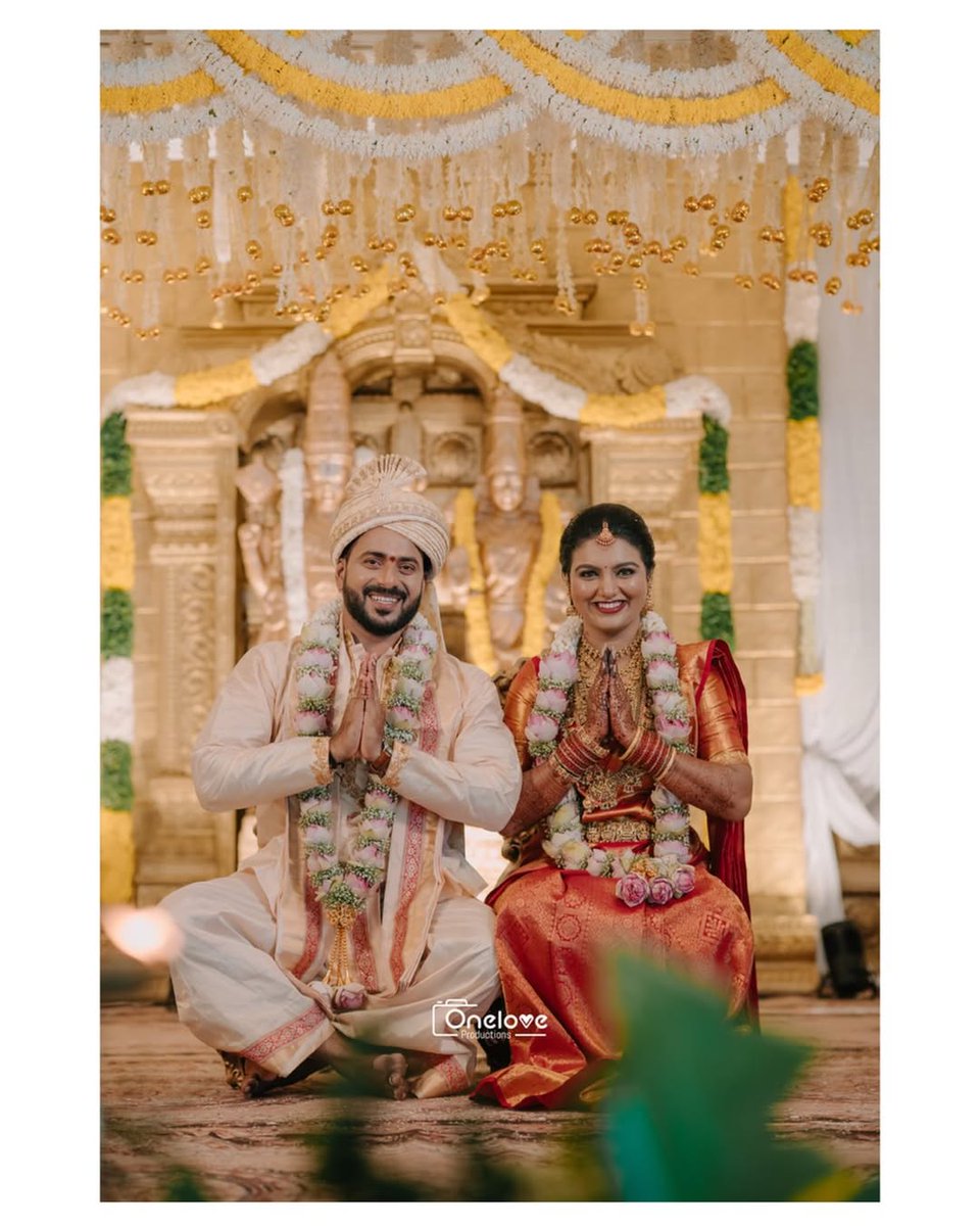 BangaloreTimes1's tweet photo. Kannada filmmaker and actor of #SuFromSo fame #JPThuminad ties the knot with #Rashmika on Wednesday morning.

 #KannadaCinema #KFI #Latest #Trending https://t.co/V9Kl4PKwGM