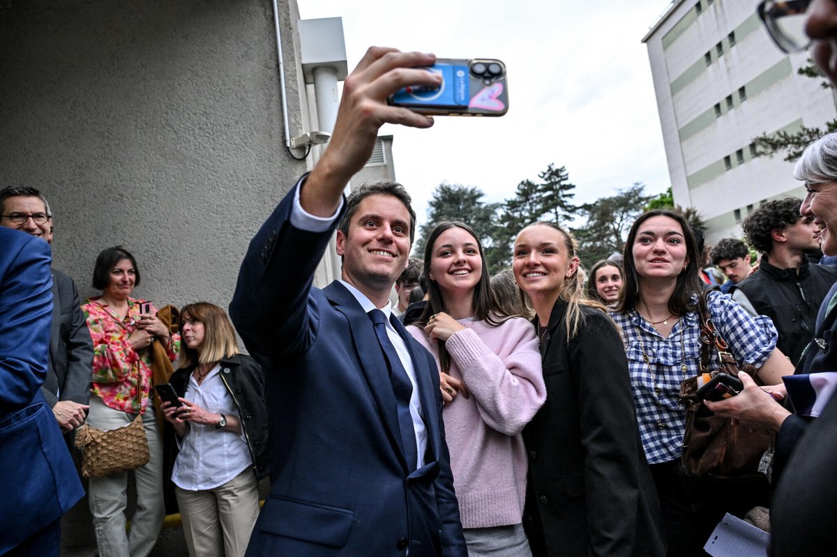Le Parisien tweet media