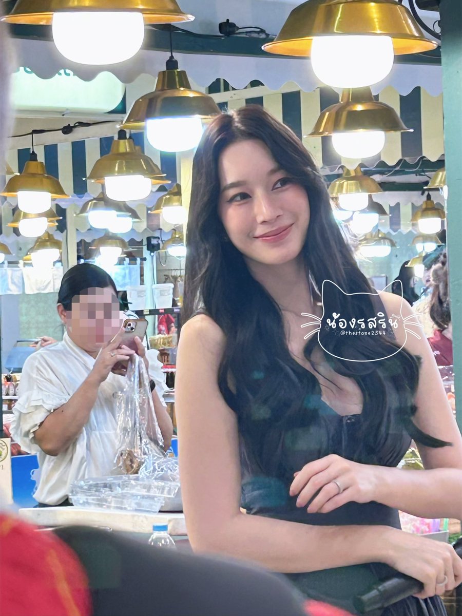 thestone2544's tweet photo. ยังลงไม่หมดอีกหรอ ใช่ค่ะ !!! 😂

#ฐิสาวริฏฐิสา #thisavaritthisa https://t.co/sX80FNpwWk