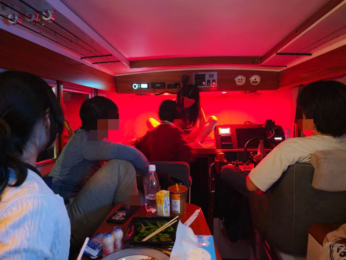 一场华丽而快乐的病
一段无法复制的快乐🥰

谢谢死因老师招待，玉子老师🪢，期待下次见面🫶🏻🫶🏻
@Fengsiyuan 
@YinariTamako1 
@qiannianshaonv 
👴@wljttyp https://t.co/122GMfyukq