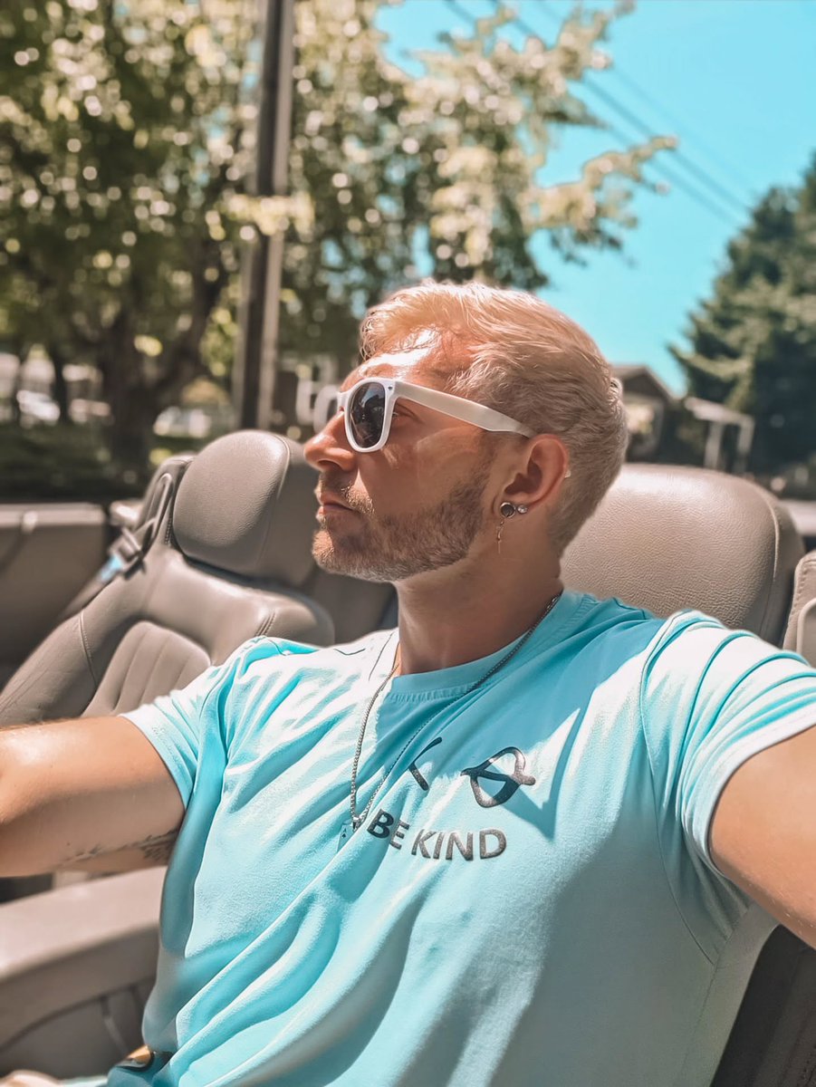 NikPetriv's tweet photo. Sunny days 💞✨ https://t.co/k0QIXZWhVh