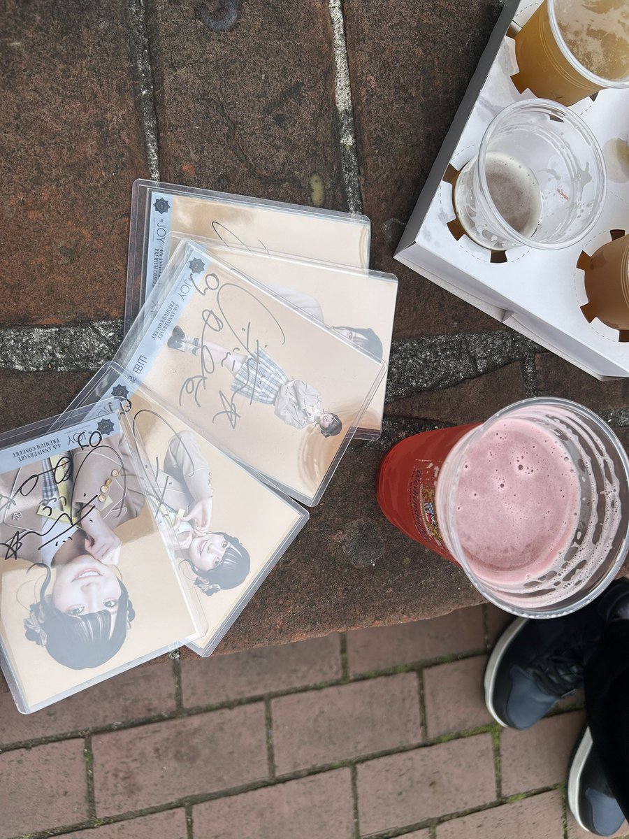 uyo3u's tweet photo. 友達と横浜のイベントで飲み
ももかわいい布教してます https://t.co/N43nE1wRZ2