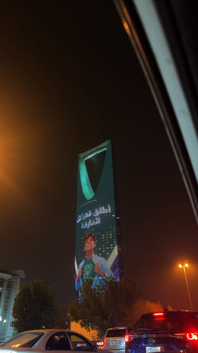 ًً tweet media