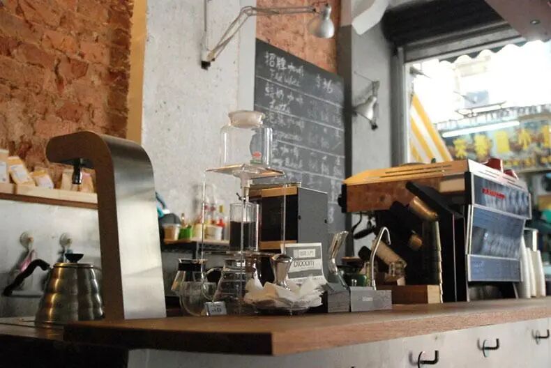 MeetBund's tweet photo. The 2026 Shanghai International Coffee Culture Festival took place from April 30 to May 4 at the North Bund. Over 300 global coffee brands came together for a riverside celebration of coffee, food, and lifestyle trends. ☕️ https://t.co/zDHo9flbJU