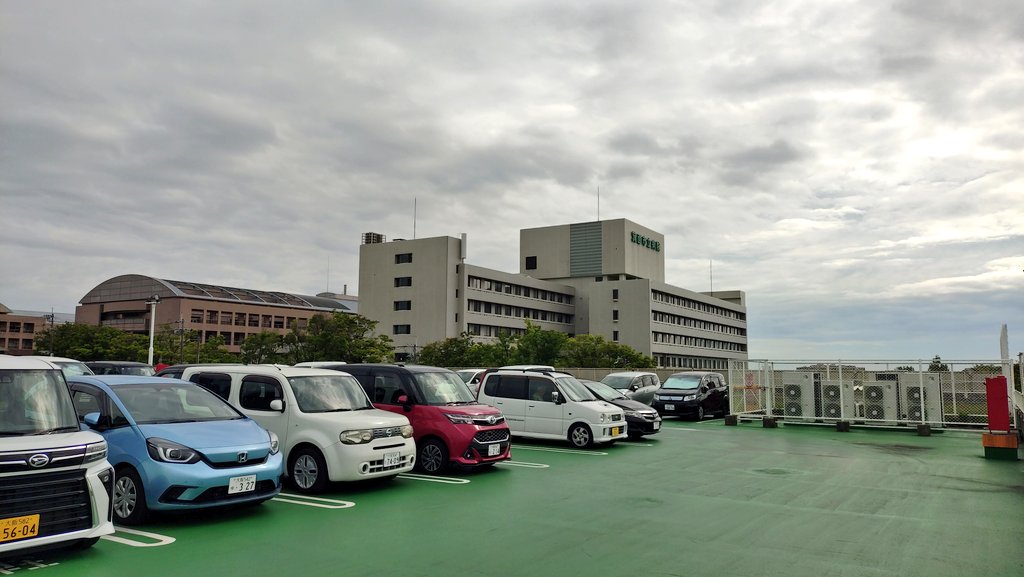 うえまち tweet media