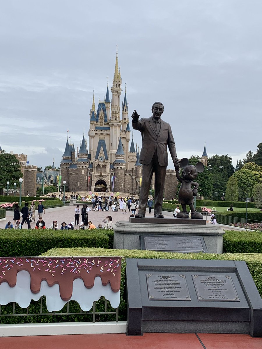 Mickeysensei60's tweet photo. この景色大好き✨
 #TDR_now https://t.co/IW0WkjWG1l