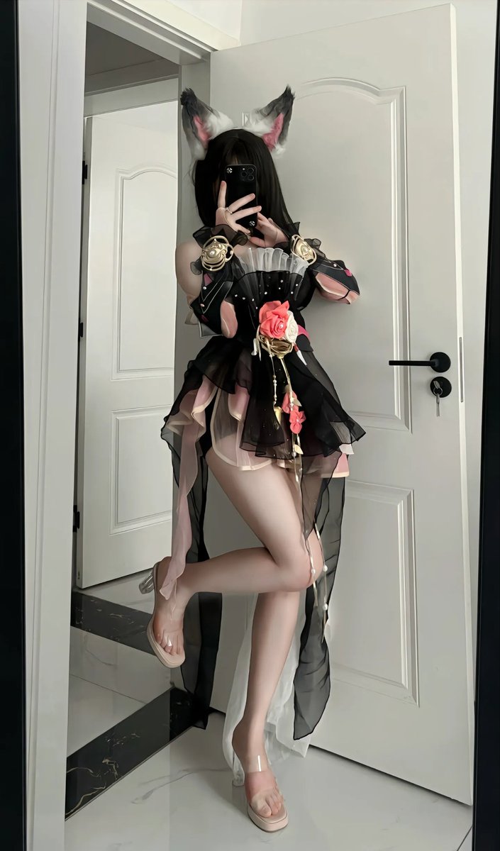 emptusety's tweet photo. 胡桃 #cosplayㅤㅤ���ㅤㅤㅤㅤ https://t.co/4lB6UaZIBP