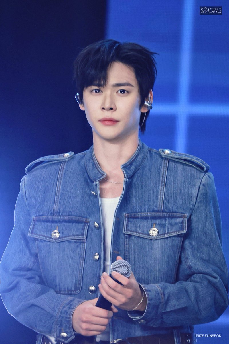 제인 tweet media