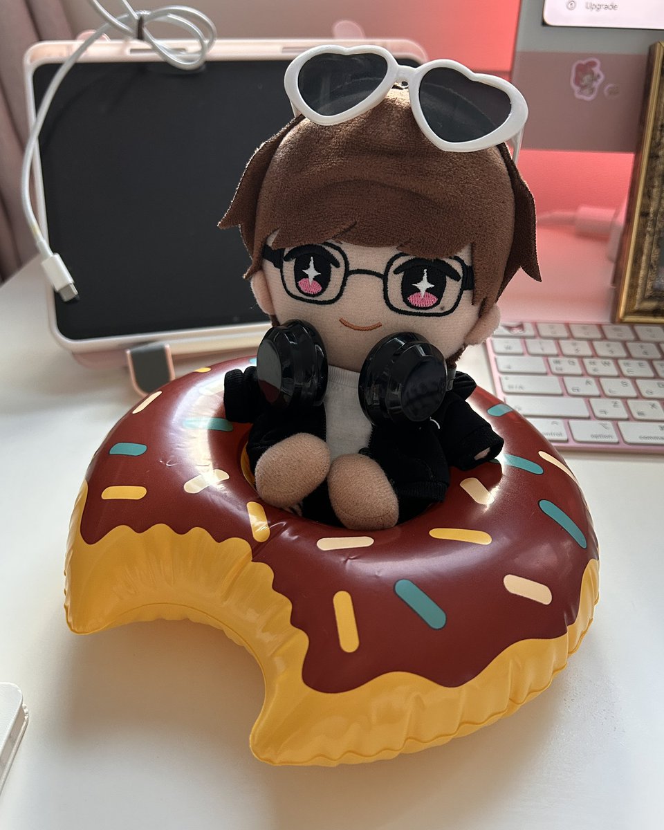 로루 Rollꕤ tweet media