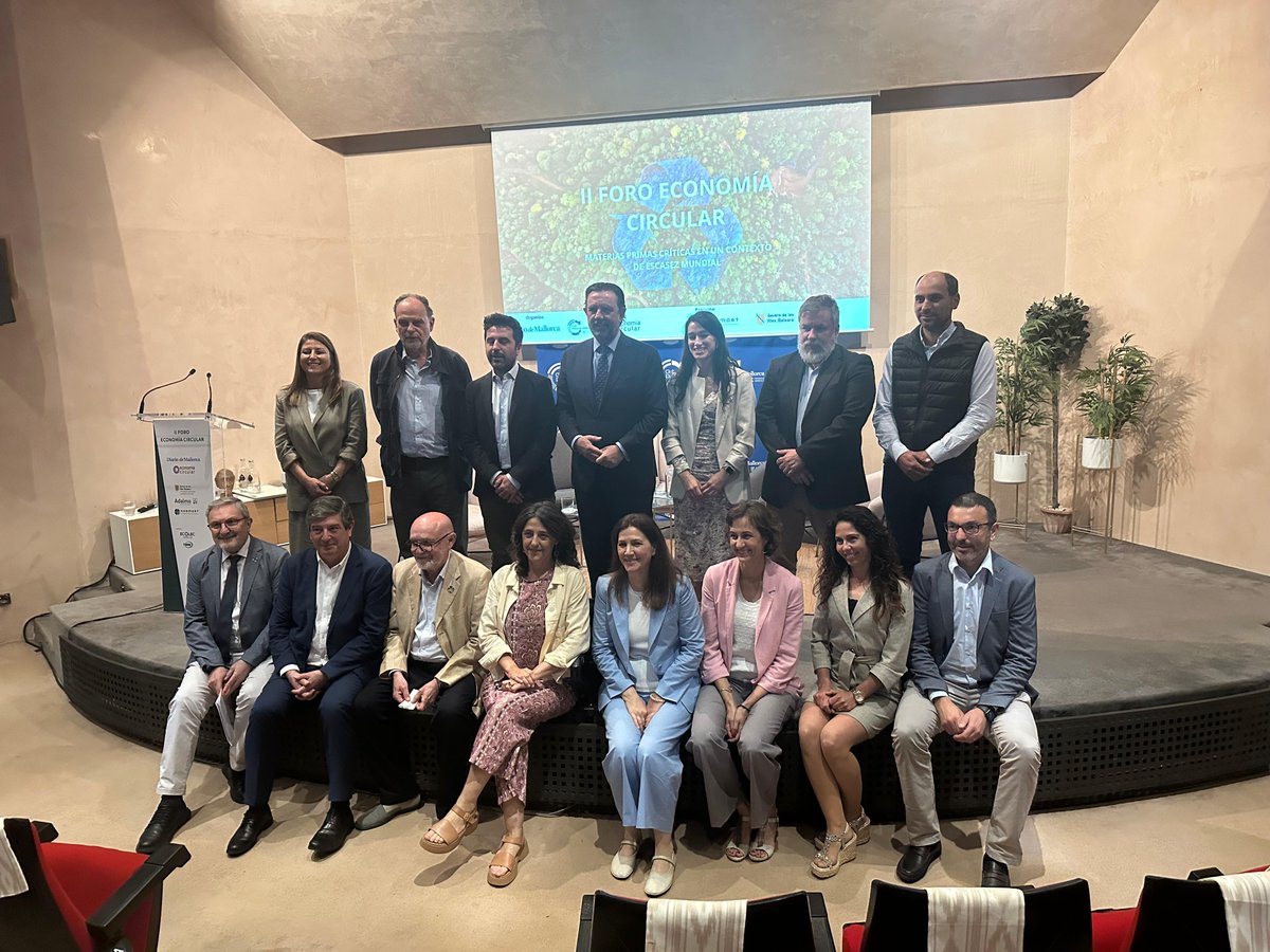 Cluster TEIB tweet media