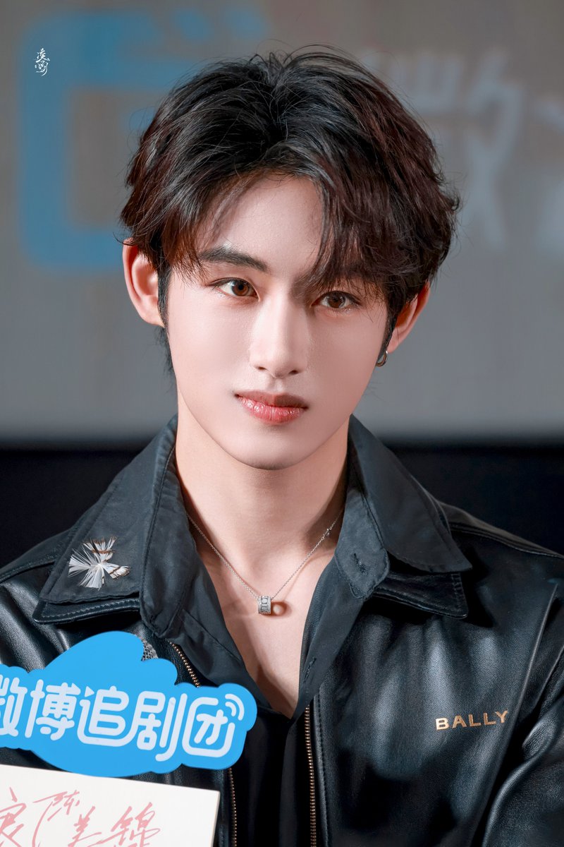 Let's WINWIN #Yexian 🍃🦁 tweet media