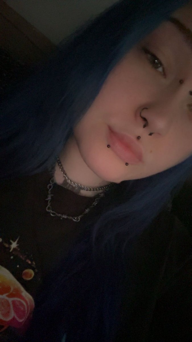Lady Blue Obsession tweet media
