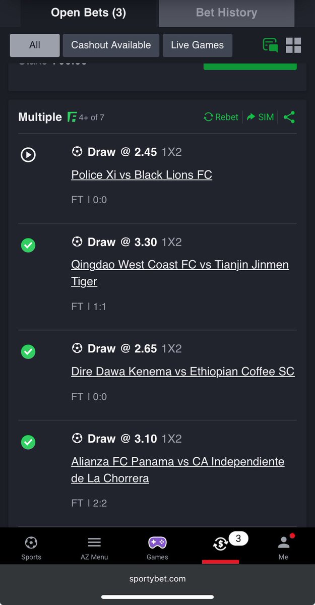 inspector1718's tweet photo. #sportybet what’s the meaning of all this rubbish now 4of 7 and my cashout never drop since yesterday night oo 😆 😝 @officialmoore7  Abeg help me beg #sportybet now https://t.co/NfToY3QqR1