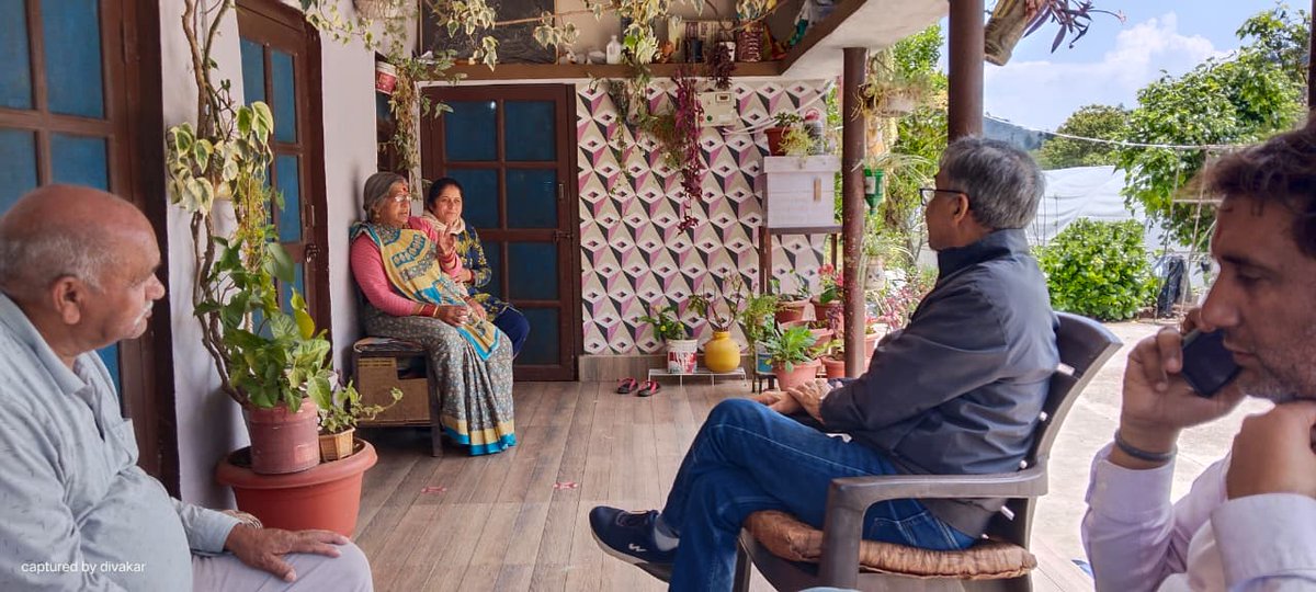 ChampawatKvk's tweet photo. कृषकों के प्रचेतर पर भ्रमण कार्यक्रम, गाँव सात खाल ब्लॉक लोहाघाट #atari1icar @ChouhanShivraj @AgriGo @mygovindia
@icarindia @atari1icar @PMOIndia https://t.co/CXUcEv5TmS