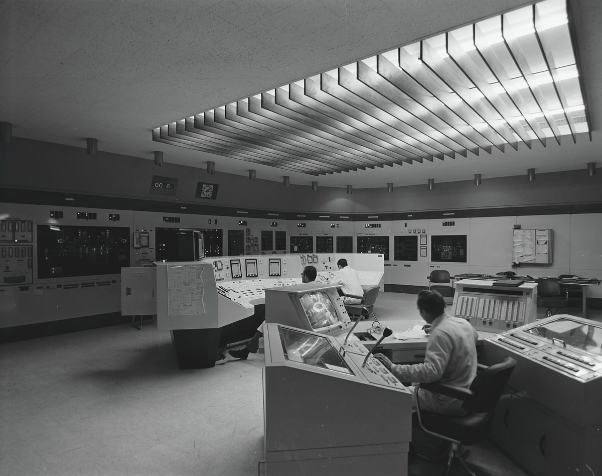 Photo du jour

Avril 1967 : Salle de commande de Rapsodie, premier réacteur nucléaire expérimental français à neutrons rapides (RNR) refroidi au sodium sur le site du CEA Cadarache.

Source : Archives historiques du CEA © CEA/Pierre JAHAN – J1234