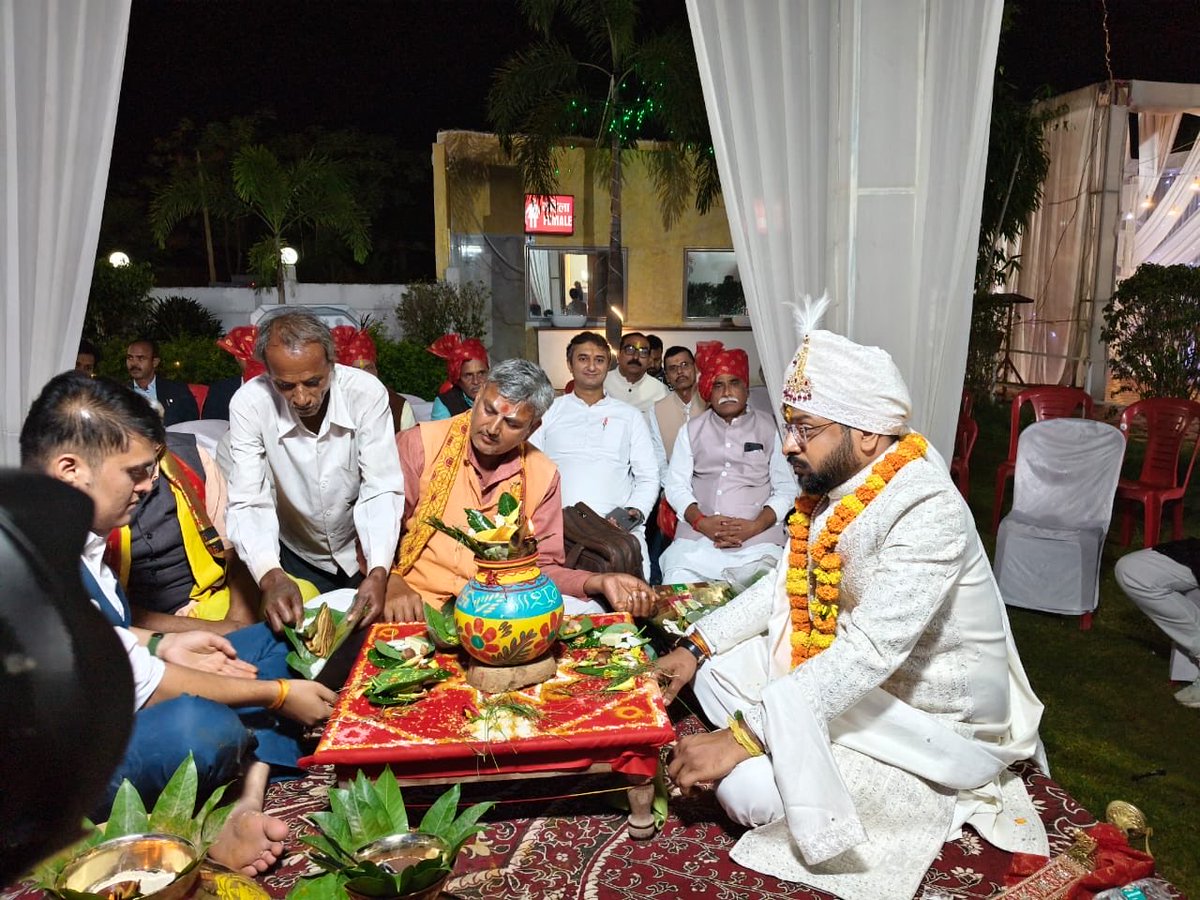 Divvyaraj Siingh tweet media